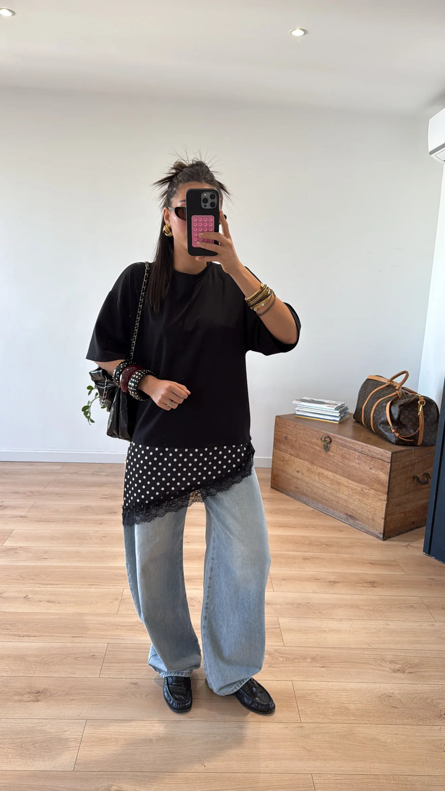 T-SHIRT OVERSIZE « MILA » NOIR 4