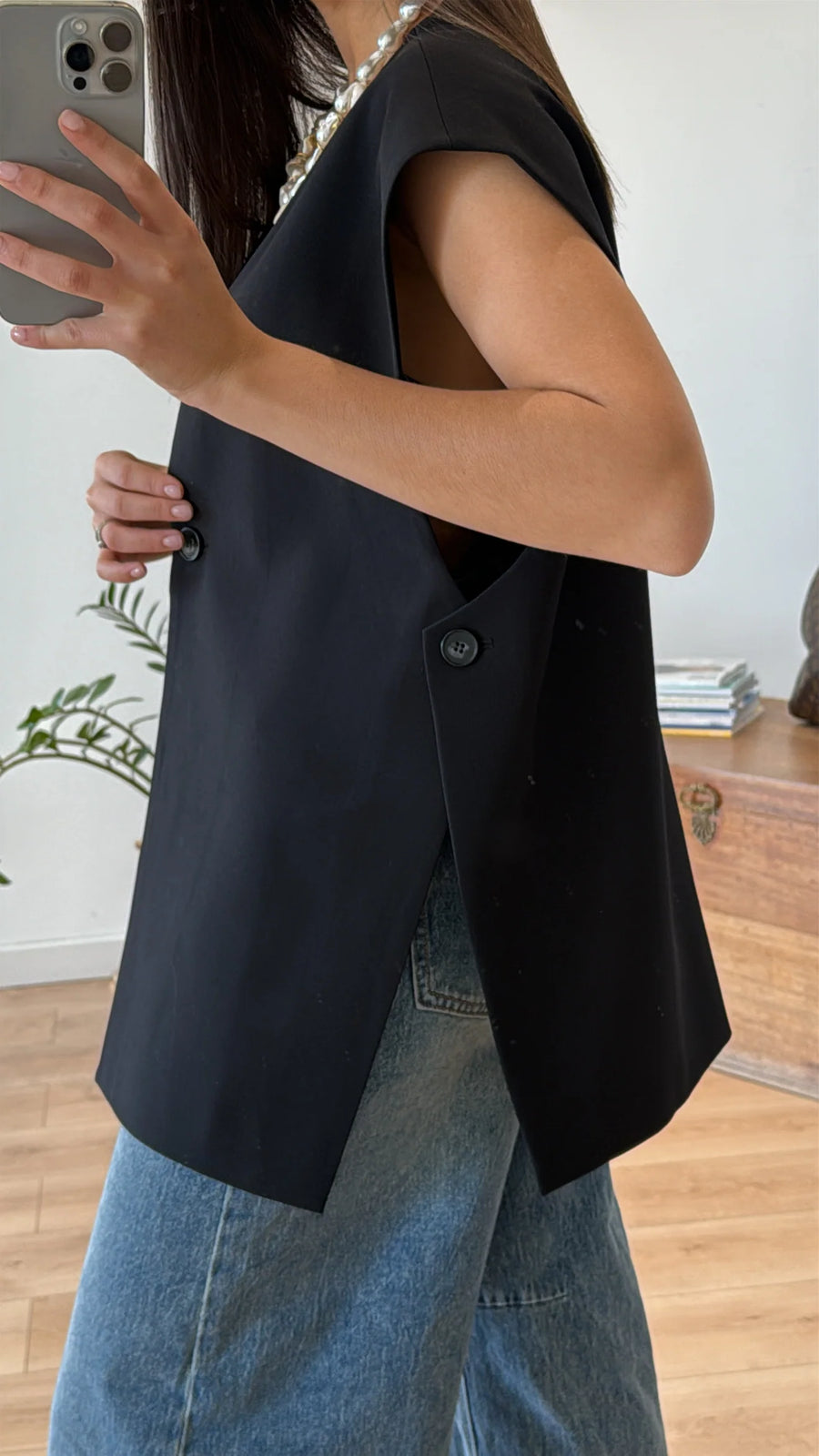 "DIANA" SLEEVELESS BLAZER BLACK 4